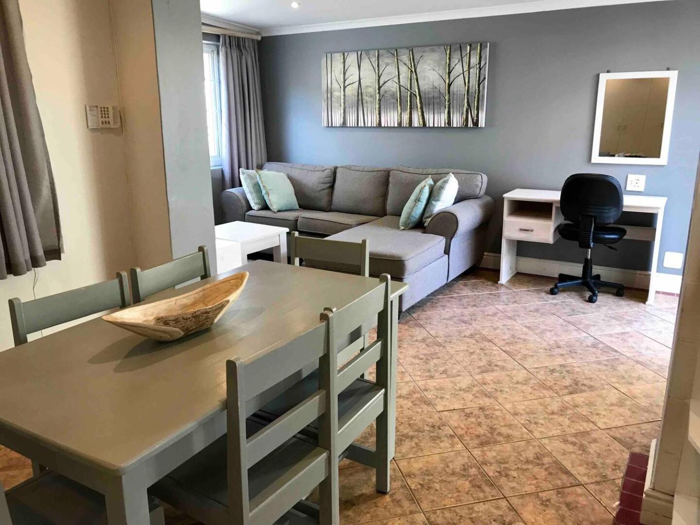 פורט אליזבת' Cosy Private Cottage-Internet & Off Street Parking מראה חיצוני תמונה